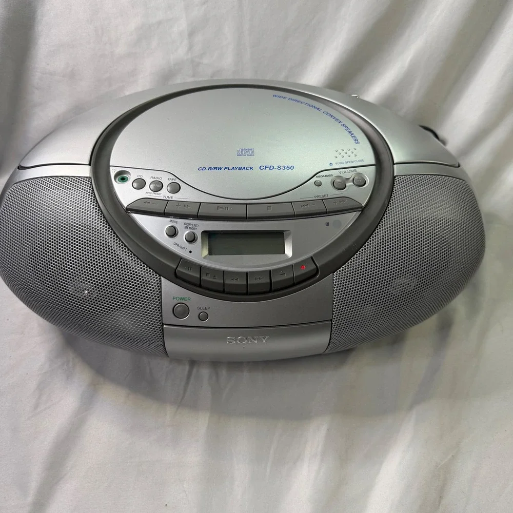 Sony CFD-S350 Portable Boombox CD Cassette Radio Player Silver Mega Bass